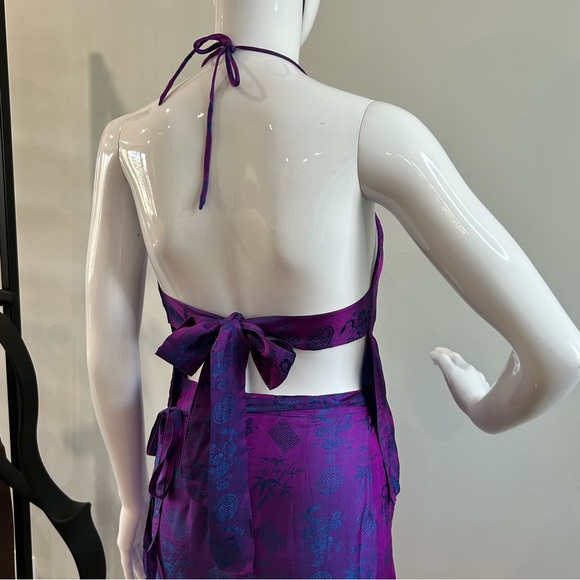 NWOT 100% Silk Tie Back Halter Top - Picture 3 of 8